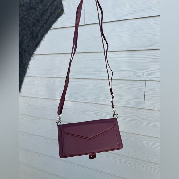 Multifunctional Wallet Case for iPhone 16 Plus with Strap - Picture 4 of 13